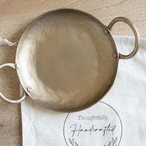 Hovedbilde Lysplate med h&aring;ndtak - messingfinish 15/22cm